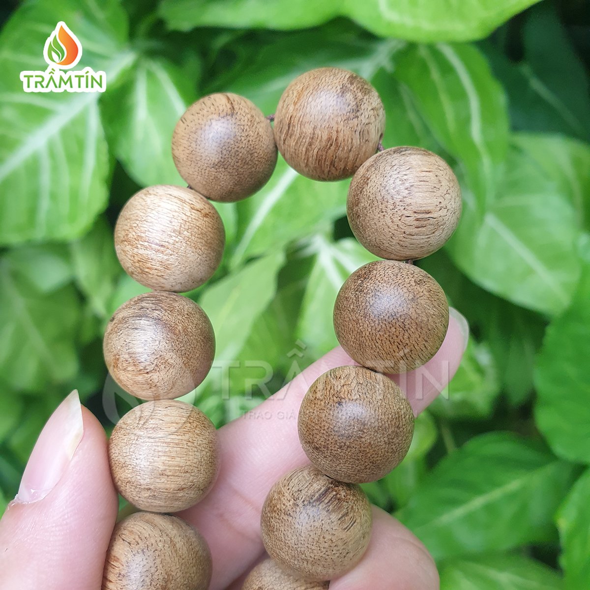Chuỗi vòng tay trầm hương Indo tự nhiên banh 16mm hạt tròn